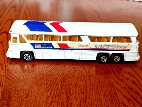 Corgi greyhound 8 - greyhound, mc-8