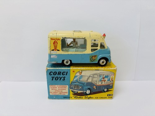 Corgi toys 428 - toys, mister