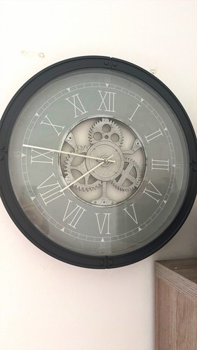 Large round wall - , clock