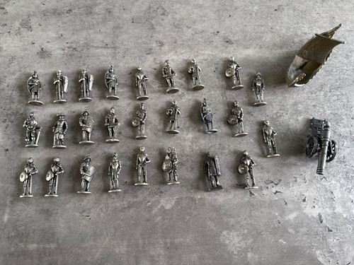 28pc vintage metal roman - vintage,
