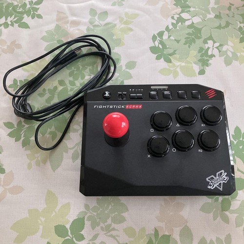 Mad catz street fighter - catz,