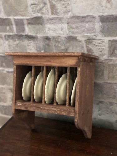 Dolls house scale artisan - house,