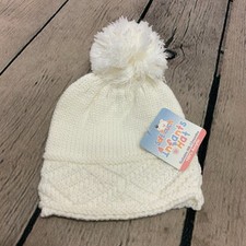 Baby Babies Boys Girls Hat White Bobble Hat 0-6 Months Winter