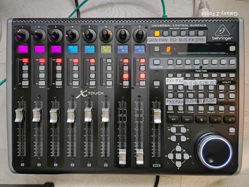 Behringer touch daw x32 - x-touch, daw/x32