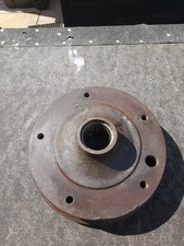 CLASSIC BEETLE KING PIN LINK FRONT BRAKE DRUM. USED.