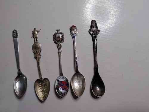 Lot souvenir spoons 61 - lot, of