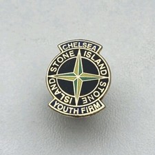 CHELSEA HOOLIGAN PIN BADGE