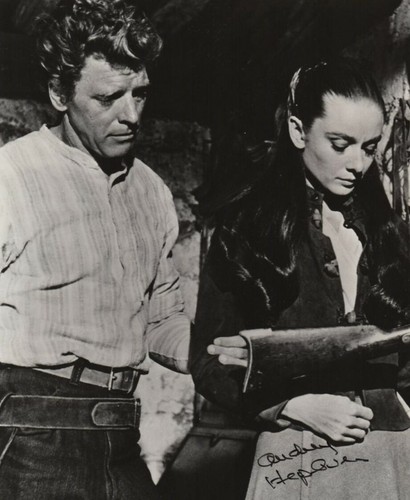 Audrey hepburn autographed - hepburn,