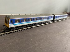 Lima Class 101 2 car DMU set