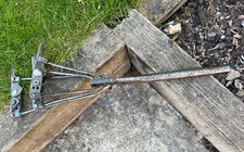 Vintage Fence Strainer Garden Farm Fencing Old Tool