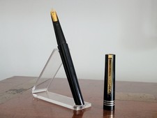 Osmiroid Easy Change Black Fountain Pen With B4 gold Plated Nib
