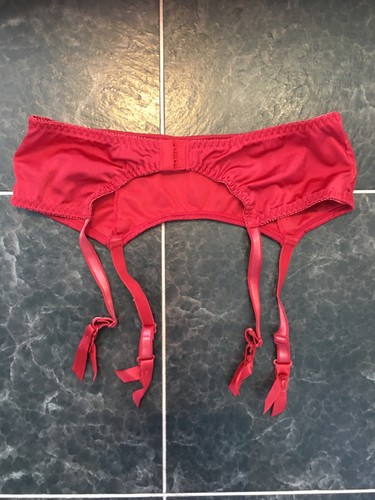 Vintage red satin gold