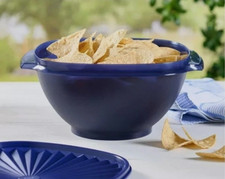 New Tupperware Servalier Salad