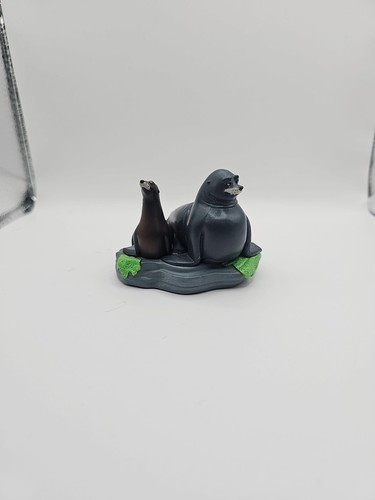 Disney pixar finding - finding, dory