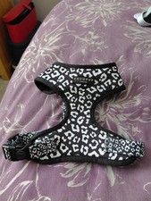 COCOPUP LONDON XS ADJUSTABLE DOG HARNESS COW HIDE DESIGN