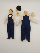 1978 Peggy Nisbet Laurel and