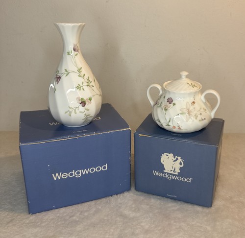 Wedgwood bone china campion - china,