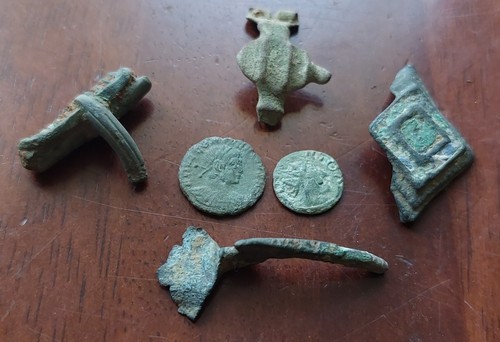 Metal detecting finds roman - metal,