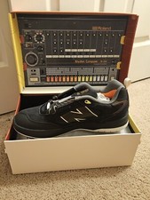 Size 6 - Roland x Tiago Lemos