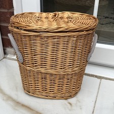 Vintage Portable Rattan Storage Box with side handle - L 34 X D 23 X H 30cm