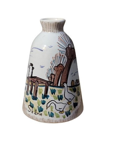 Swedish pottery bud - swedish,
