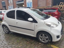 PEUGEOT 107 2005-10 1.O PETROL WHITE***BREAKING**.