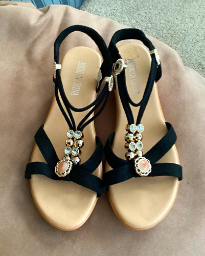 Women black strappy wedge - women's,