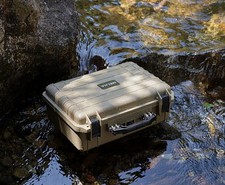  Waterproof Hard Case –