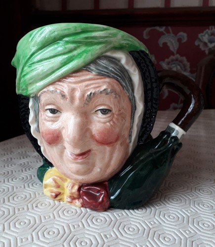 Royal doulton large character - ,