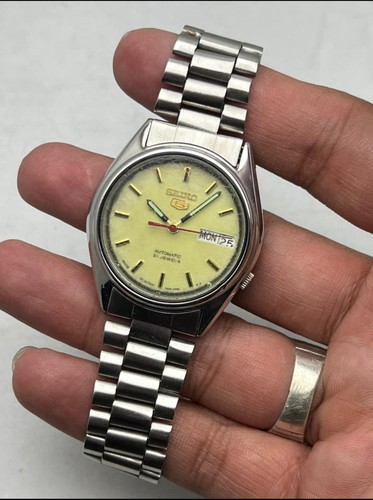 Vintage seiko automatic 21 - 5,