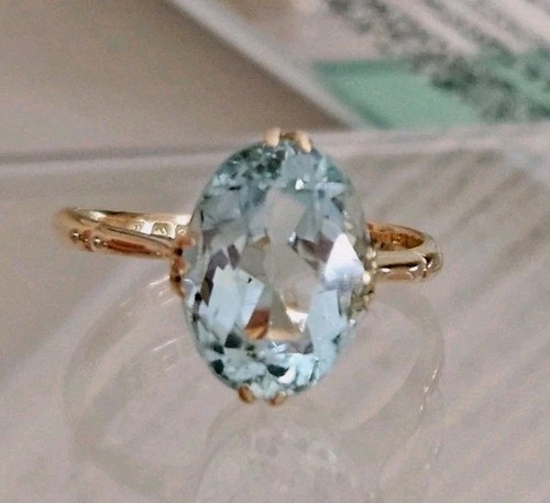 3.5ct aquamarine 18ct gold