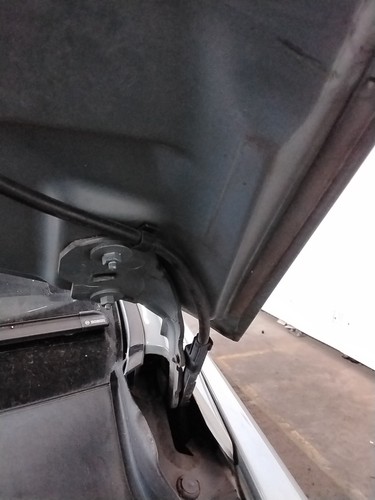 Bonnet hinge ford mondeo - bonnet,