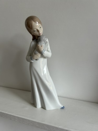 Nao lladro 0563 girl - nao,