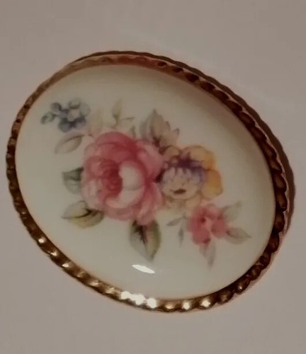 Gorgeous vintage aynsley gilt - gorgeous,