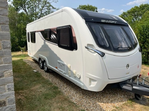 Swift 645 elegance touring - 645,
