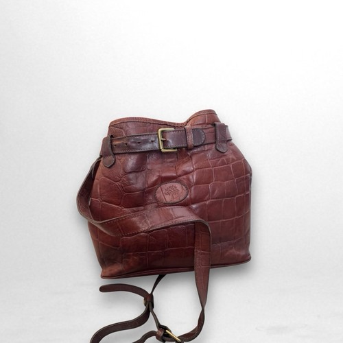 Mulberry bucket abbey - mulberry,
