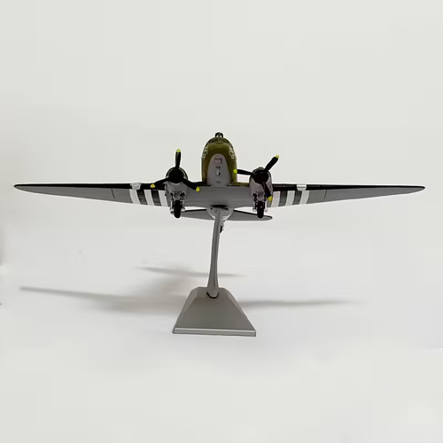 100 douglas 47 - c-47, skytrain