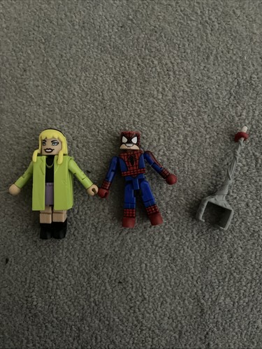 Spider man and gwen minimates - spider-man,