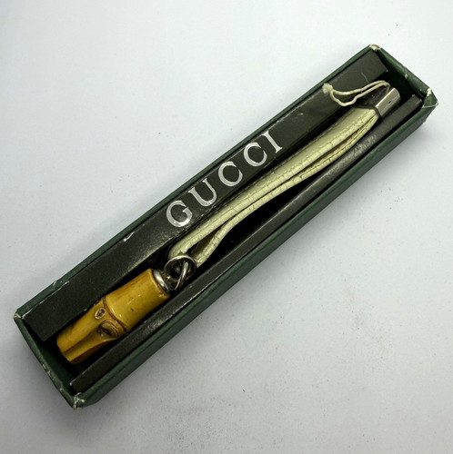 Gucci white leather keyring - gucci,