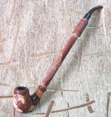 Long stem wooden tobacco - stem,