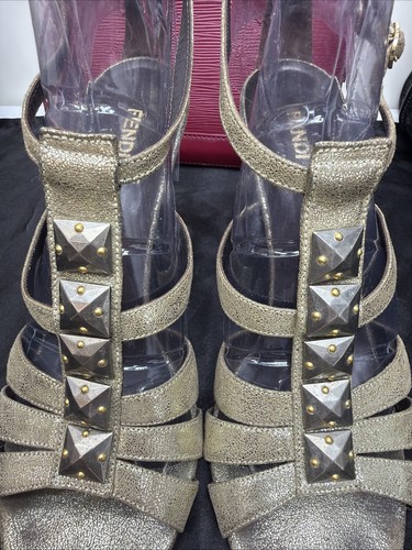 Fendi heels crackled gold - fendi,