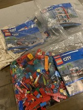 LEGO CITY: City Hospital (60204)