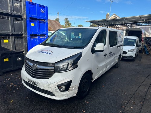 Vauxhall vivaro 2014 6 - vauxhall,