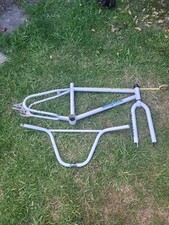 New/Old School Mongoose  Bmx Frame forks n Bars.