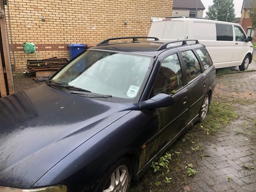 2002 vectra estate sri 120 - 2002,