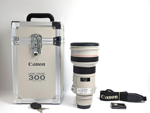 Canon 300mm 8 l - f/2.8, usm