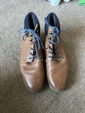 Crew Clothing Men's Tan