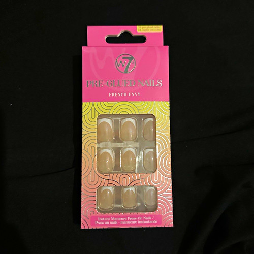 Pre glued nude french tip - w7, pre-glued