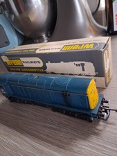 WRENN W2230 OO Gauge Class 20
