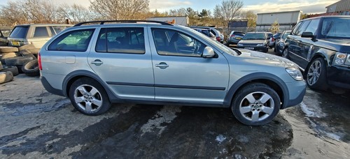 Skoda octavia scout tsi - skoda,